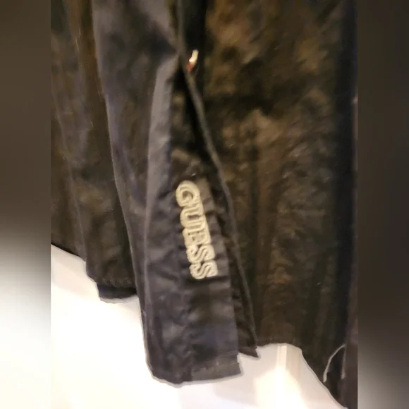 Guess Men"s Black Casual Button Down Shirt, Size XL - Picture 3 of 7